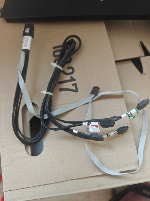 Контролер RAID Adaptec ASR-6405E