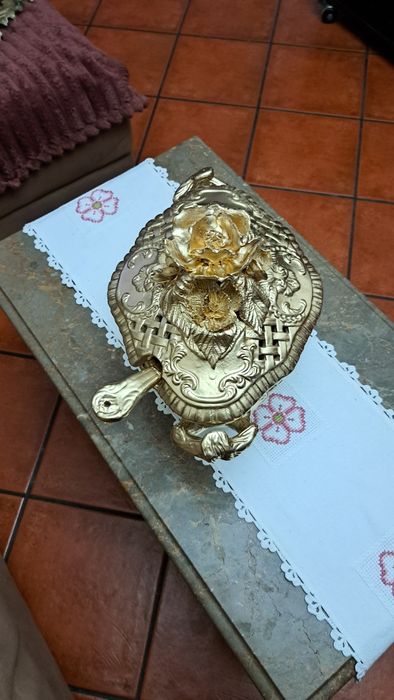 Vendo terrina antiga para decoração