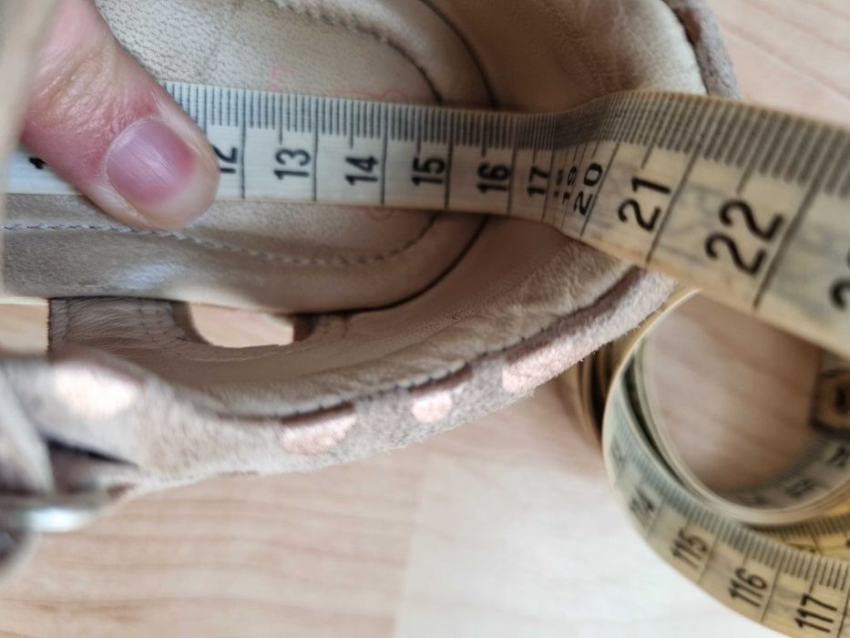 Skórzane sandałki Lasocki 24, wkładka 15,6 cm