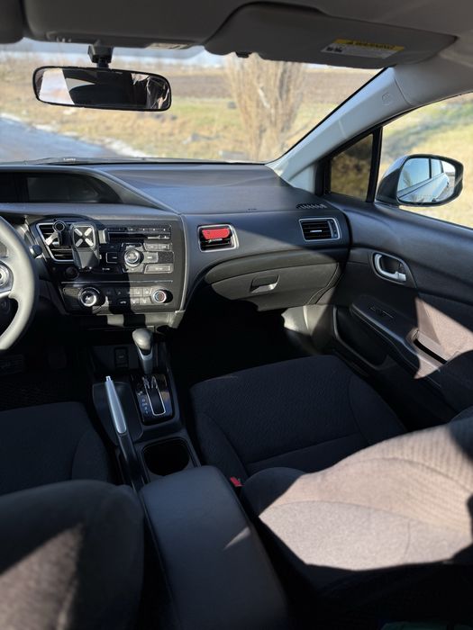 Honda Civic 1.8 AT •2013•