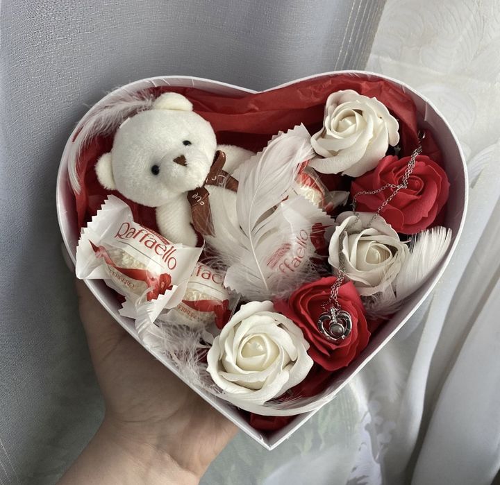 Подарунковий бокс,подарунок на новий рік, новорічний подарунковий бокс