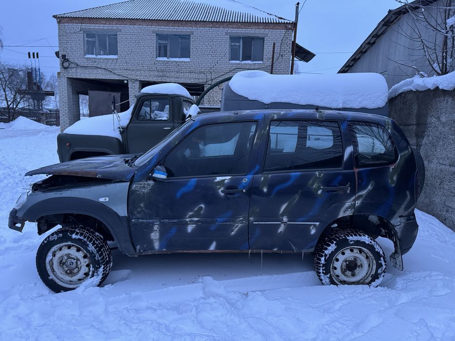 Нива Шевроле 1.7
