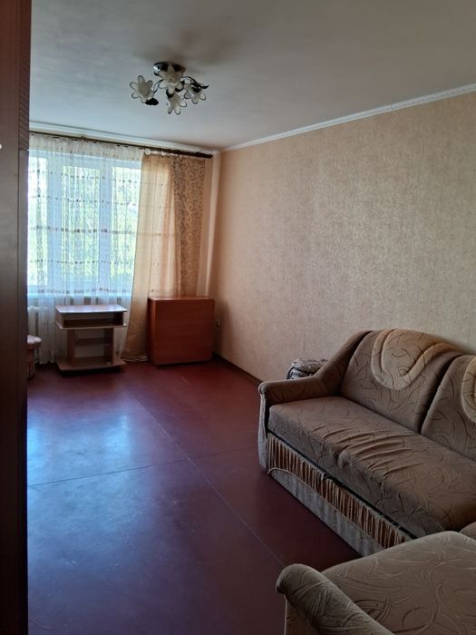 Продам двокімнатну квартиру