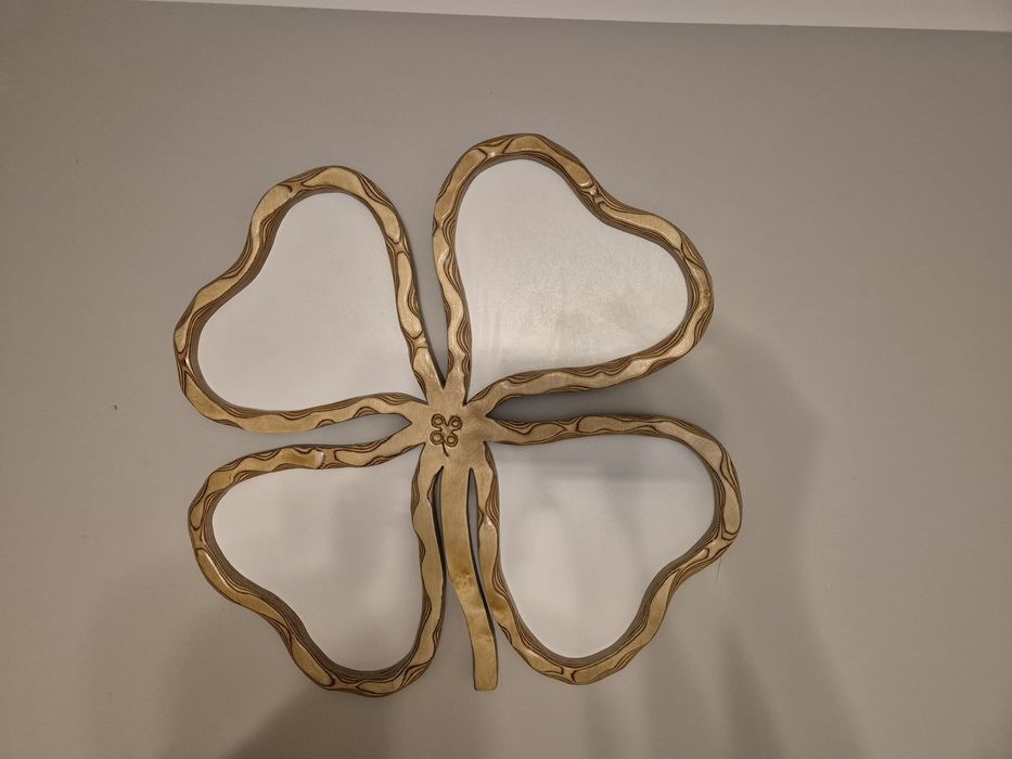 Ramka na  4 zdjęcia 23cm x 23cm.  Calosc 50 x 50 cm