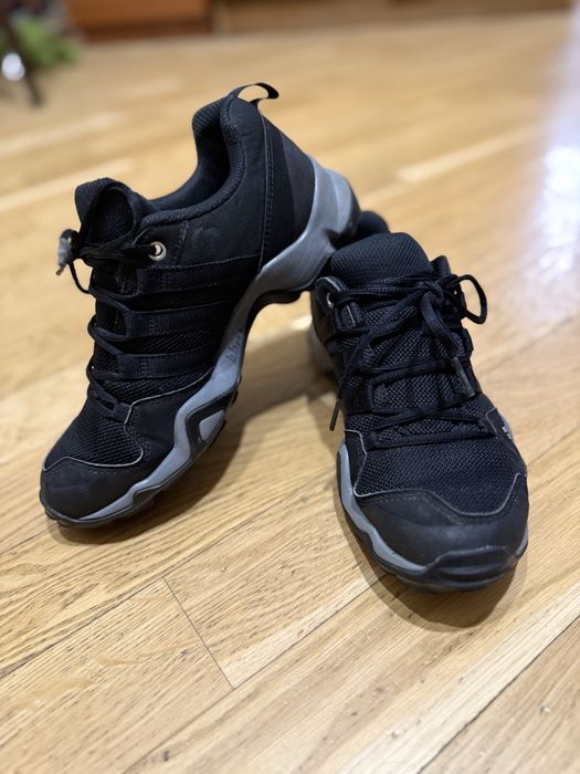 ПРОДАМ Кросівки Adidas Terrex