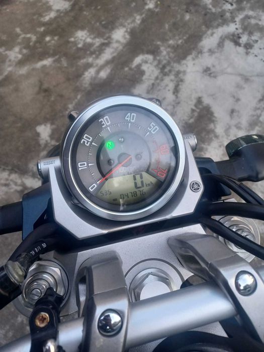 Yamaha MT 01 com escapes DAM