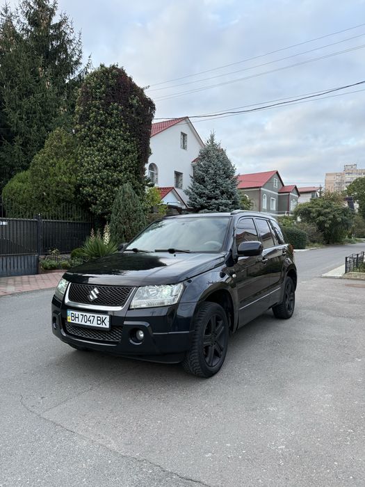 Suzuki Grand Vitara 2.0 Автомат 4х4
