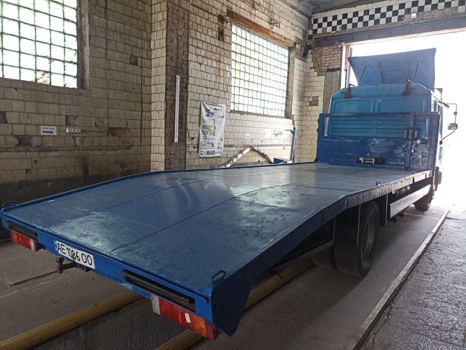 Євакуатор Ман на пневмоходу