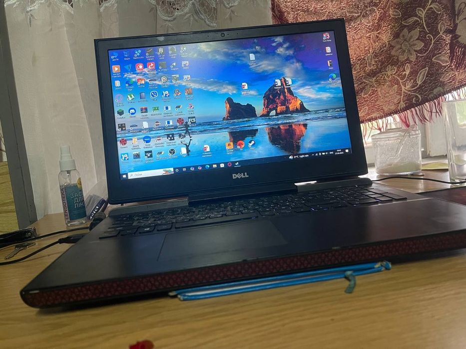 Ігровий ноутбук DELL