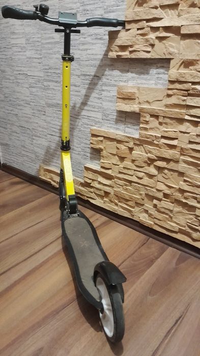 Продам підлітковий самокат
