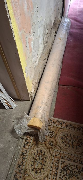 Wały  materiału na żaluzje