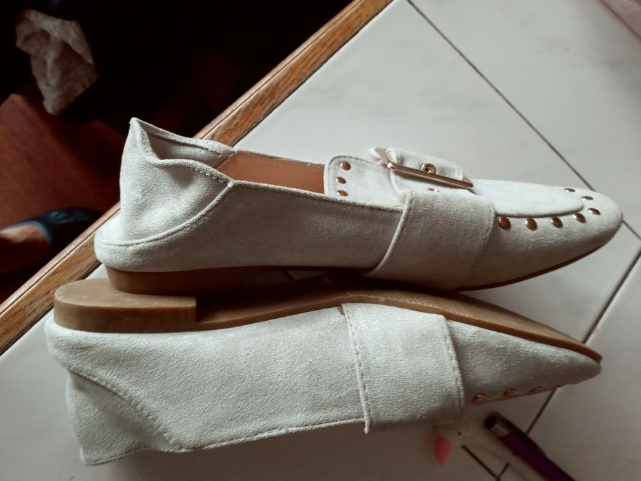 Buty damskie 39 wsuwane plaskie szare zlote