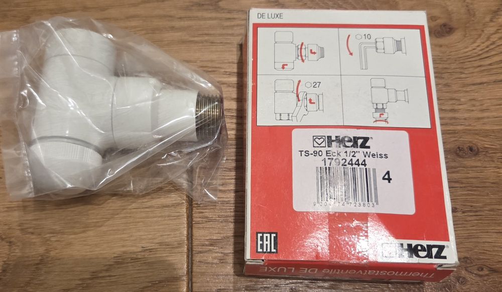 Zawór Herz kątowy 1/2