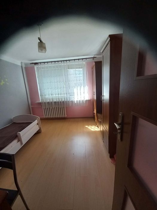 Mieszkanie Na sprzedaż, plus działka i garaż.