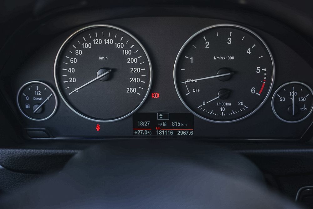 BMW 318D advantage