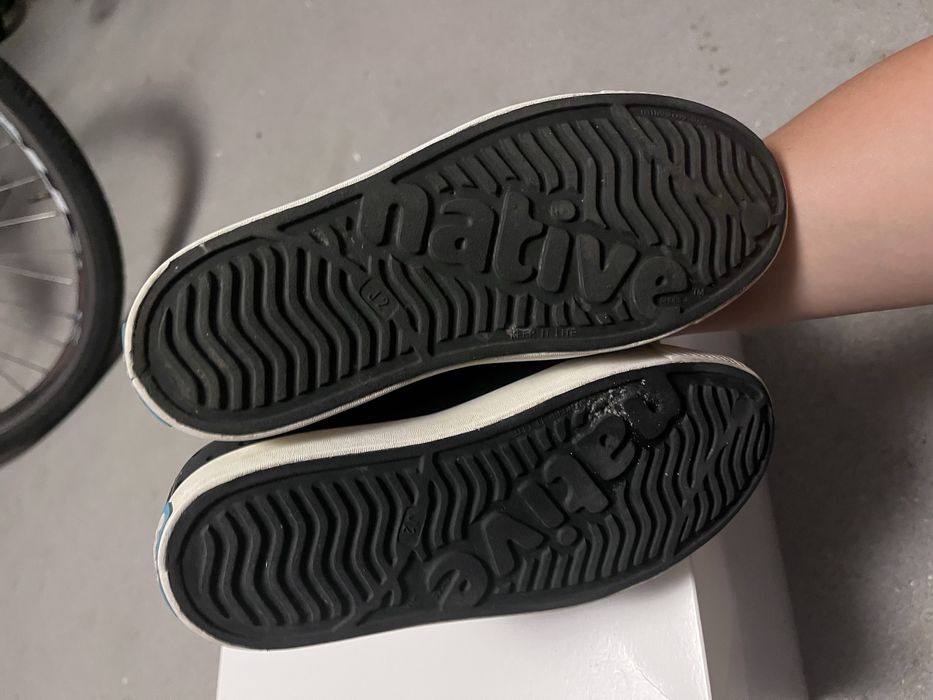 Native buty jefferson jak nowe j2 rozm. 33 czarne