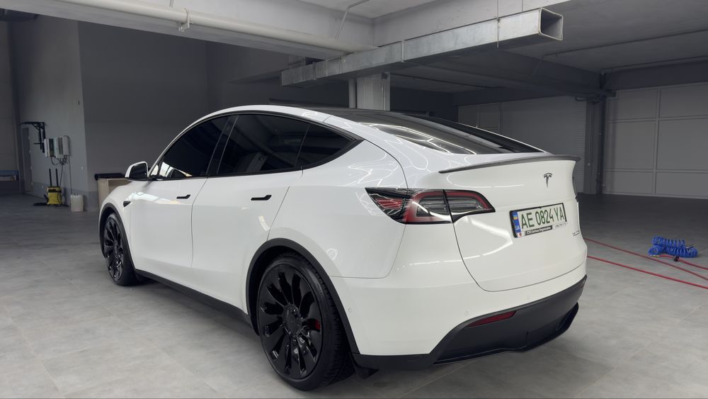 Tesla model y Perfomance 2022