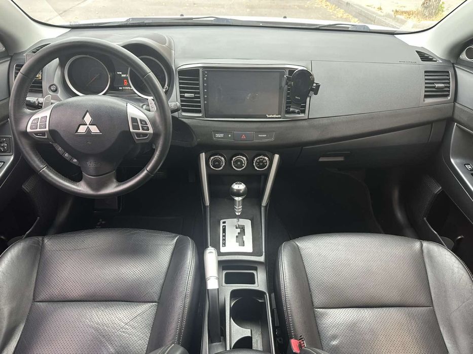 Продам Mitsubishi Lancer 2016