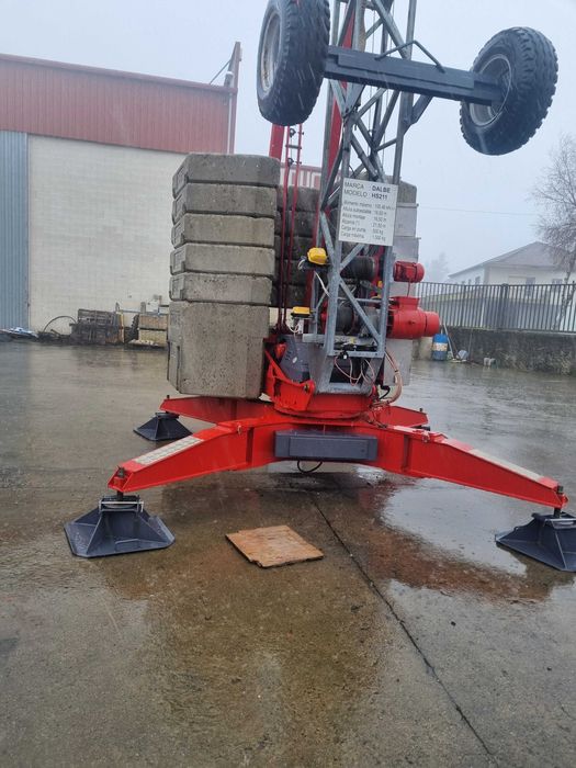 Grua hidraulica automontante