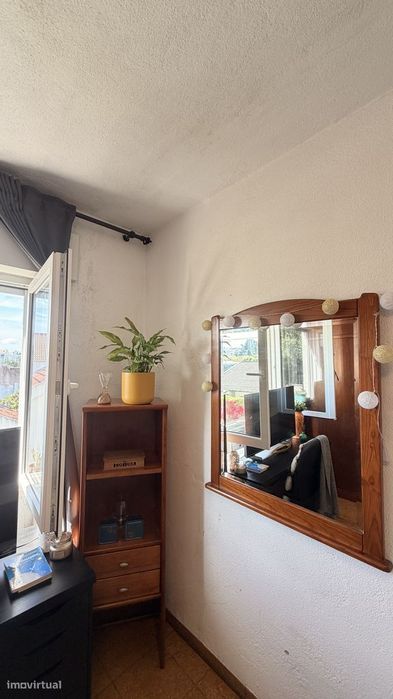 Quarto para arrendar na Sobreda | com contrato e recibos