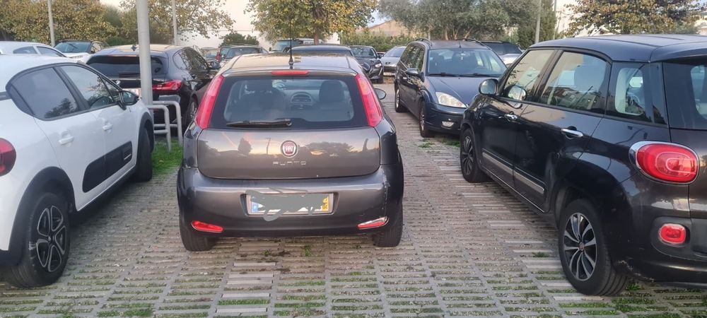 Fiat Punto 1.2 Easy S.S 2017  — IUC pago — 2 chaves