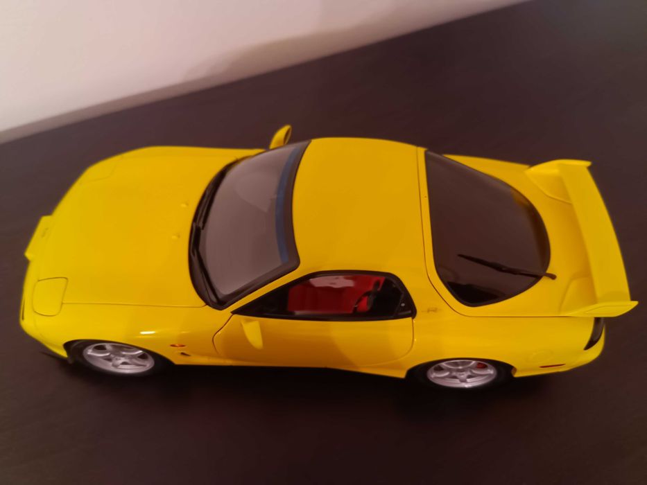 Mazda RX-7 Type R Bathurst R - 1:18 Polar Master