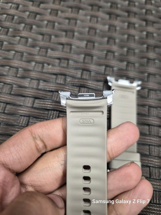 100% Oryginalne Pasek Samsung Hybrid do Galaxy Watch 8 (S/M/L) 
Pasek