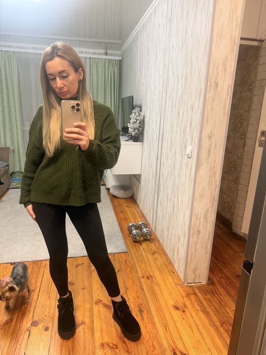 Свитер женский  теплый