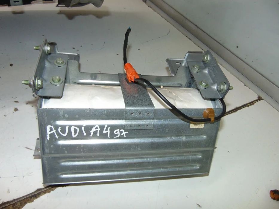 Audi A4 tablier " nova de stock antigo