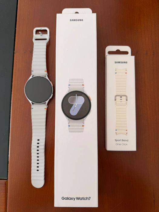 Conjunto Smartwatch + base dupla de carregamento