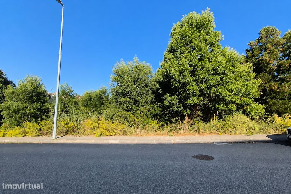 Terreno Urbano 501m² Lote 2 Fânzeres e São Pedro da Cova, Gondomar