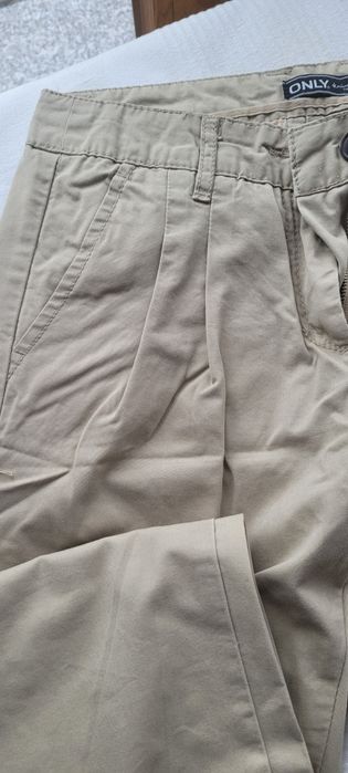 Spodnie typu chino