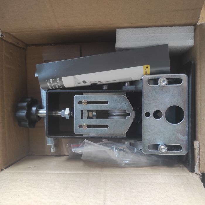 Станок для чистки кабеля для зняття ізоляції