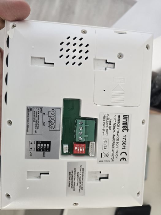 Videoporteiro Wi-Fi Urmet com 2 Monitores | Como Novo - Entrego em Maos