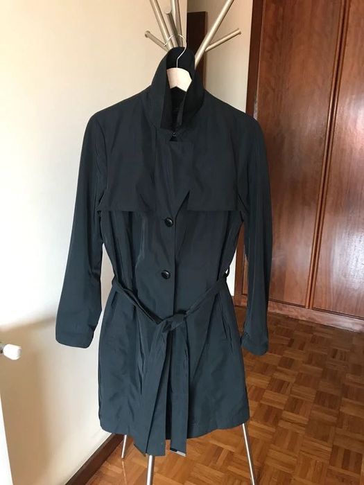Trench coat C&A azul marinho