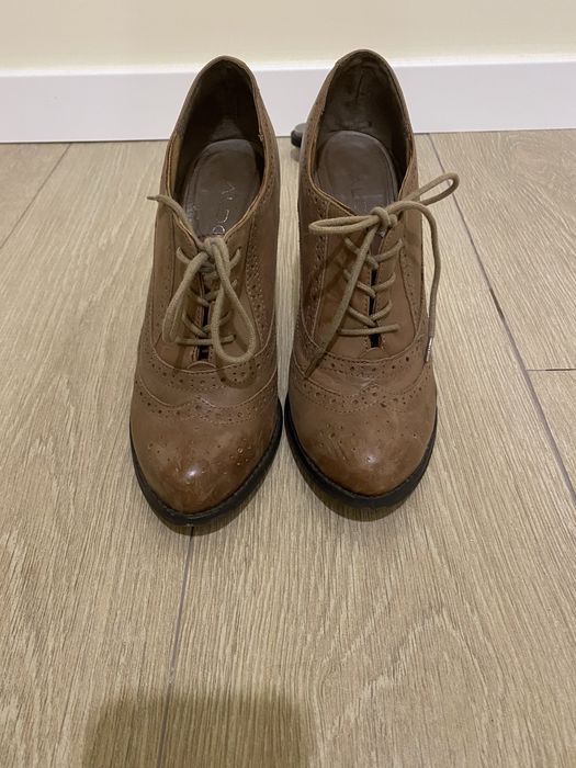 Sapatos Aldo nr 39