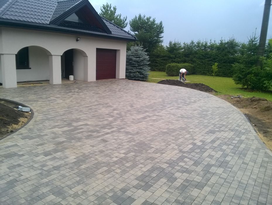 Układanie kostki brukowej / Usługi Brukarskie WOLNE TERMINY NA WIOSNĘ