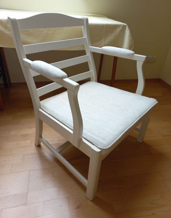 Biały fotel krzesło tron solidny drewno bdb