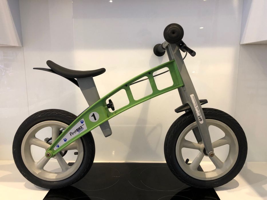 Dziecięcy rowerek biegowy FirstBike