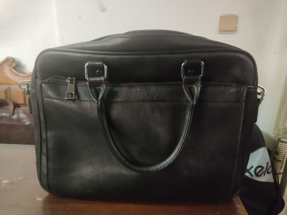 Pasta trabalho - mulher64174453097347120