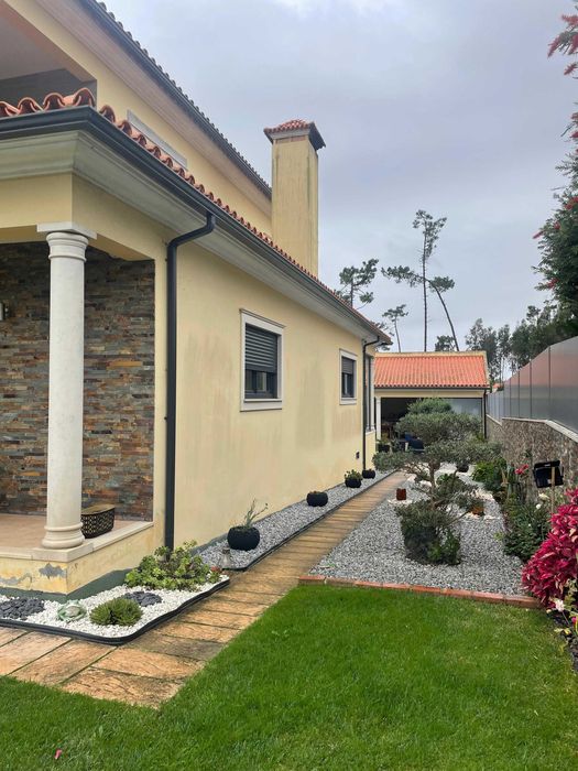 Moradia de luxo perto da praia e da lagoa da Ervedeira