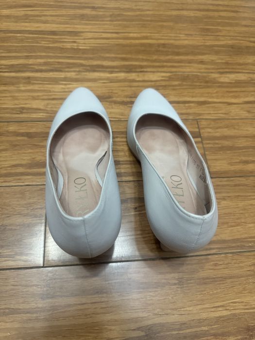 Buty na obcasie ryłko r.37
