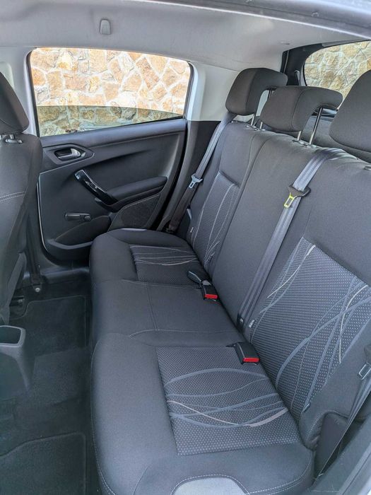 Peugeot 208, 2015 - 133.000 km
