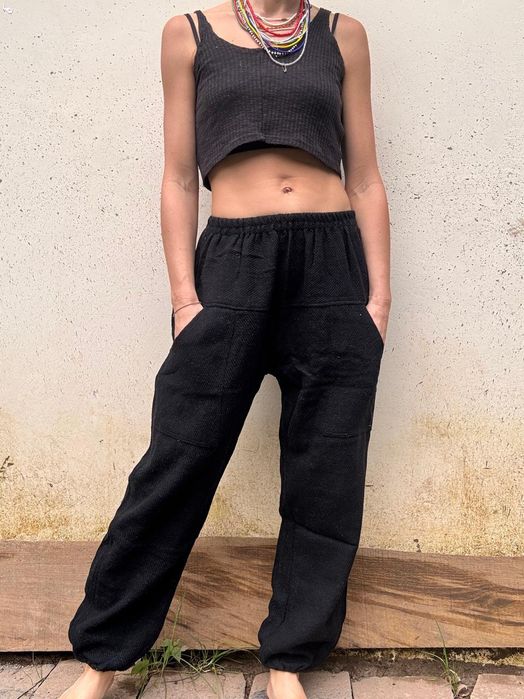 Spodnie wełniane czarne