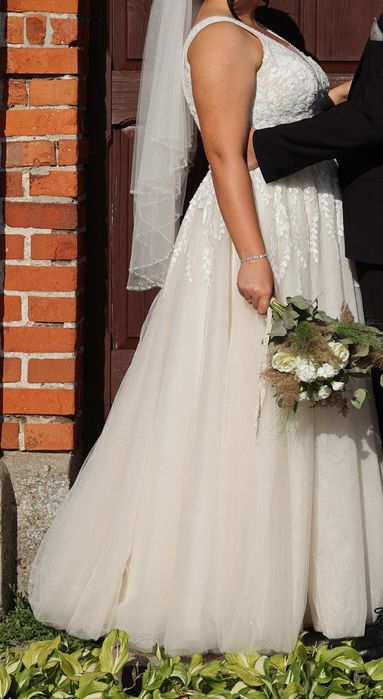 Suknia ślubna | BOHO | 42/44 | Po czyszczeniu chemicznym