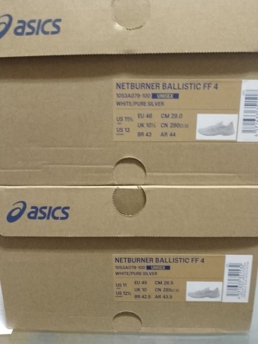 Sapatilhas indoor ASICS-NETBURNER BALLISTIC FF - 45 e 46: 90€ cada