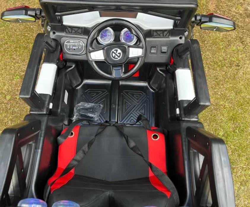 samochodzik na akumulator Terenowe MEGA 4 silniki 45 W 12 volt Skóra,