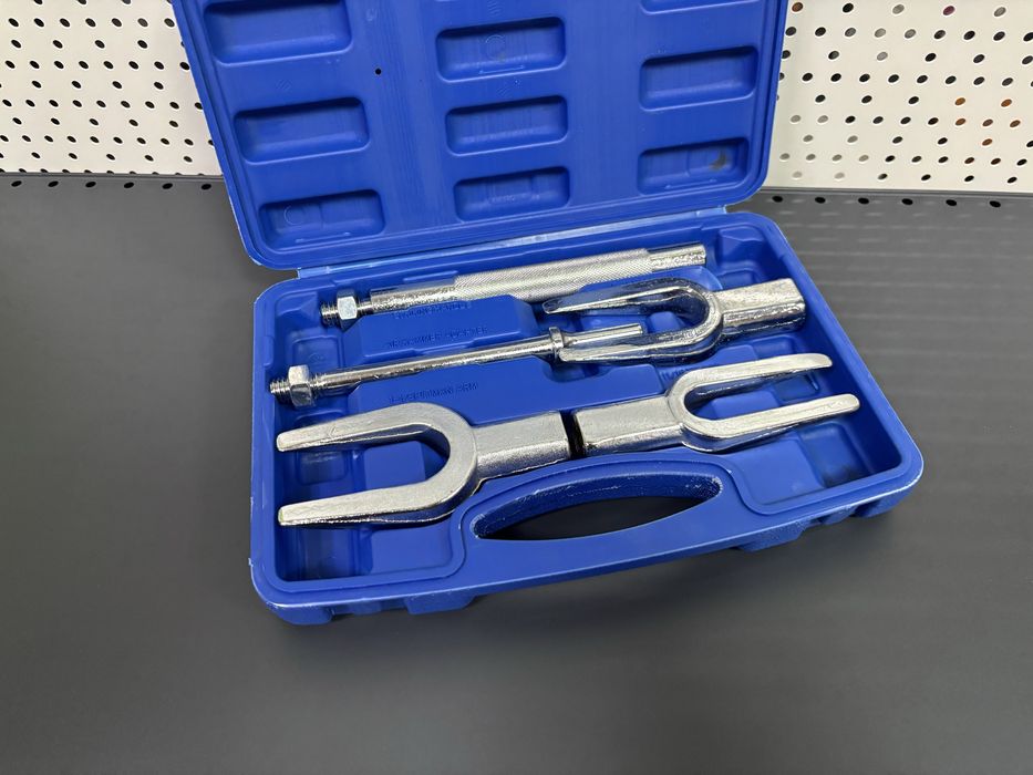 Набір знімачів кермових тяг і кульових опор Falon-Tech FT2545