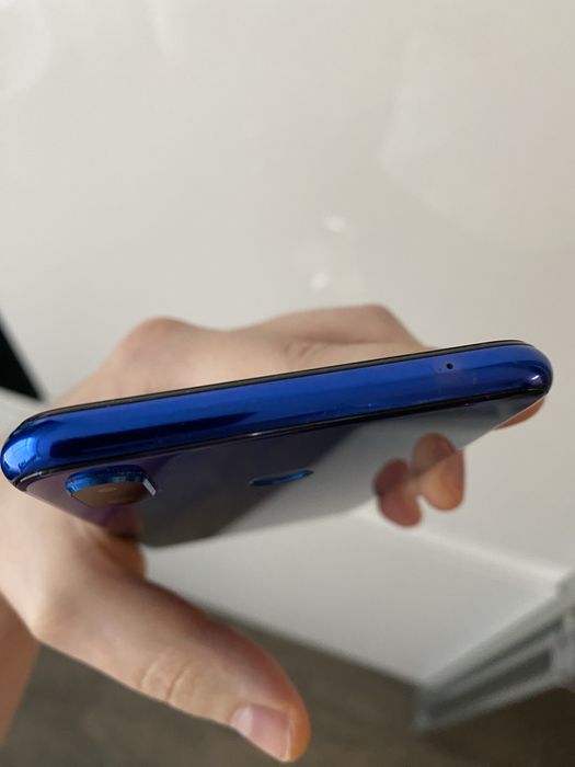 Телефон Huwei P Smart +