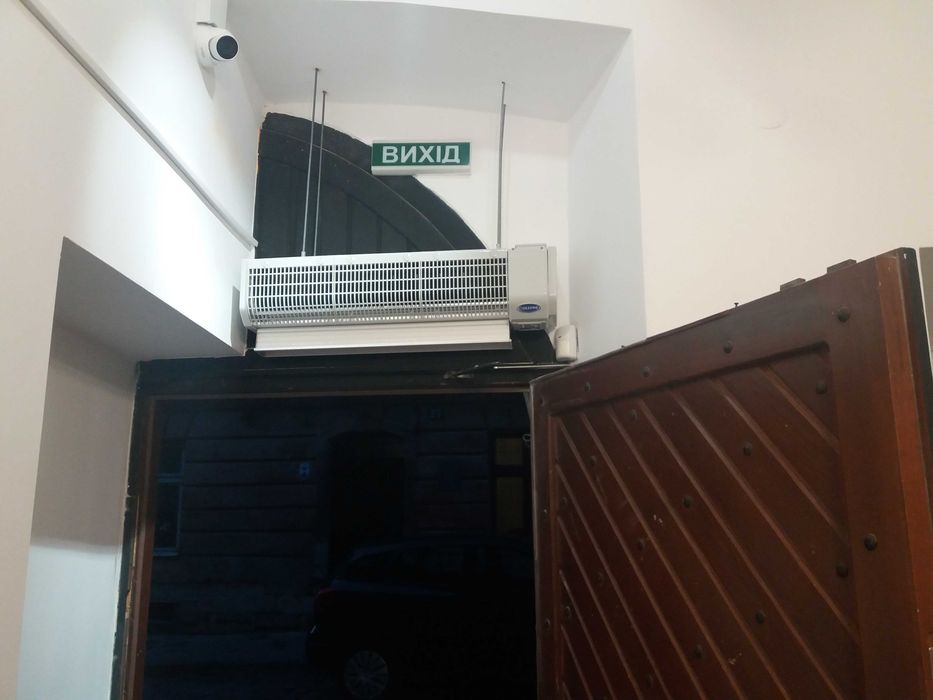 Теплова (повітряна) завіса. Продаж. Встановлення. Сервіс